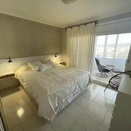 Paraiso D3 Appartement Roses
